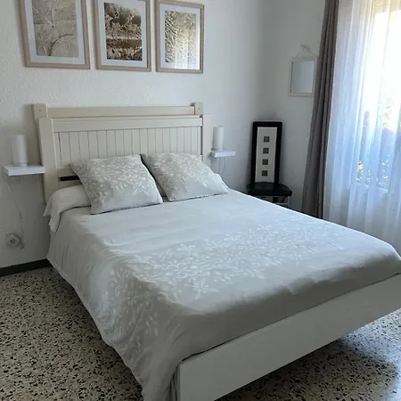 Au Bougainvillier 3* Perpiñán